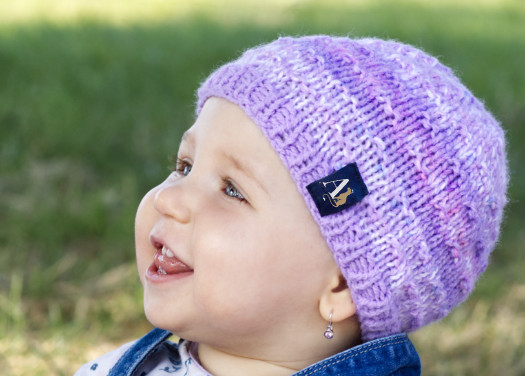 Ručně pletené čepičky pro ty nejmenší + čepice pro maminku jako dárek ZDARMA